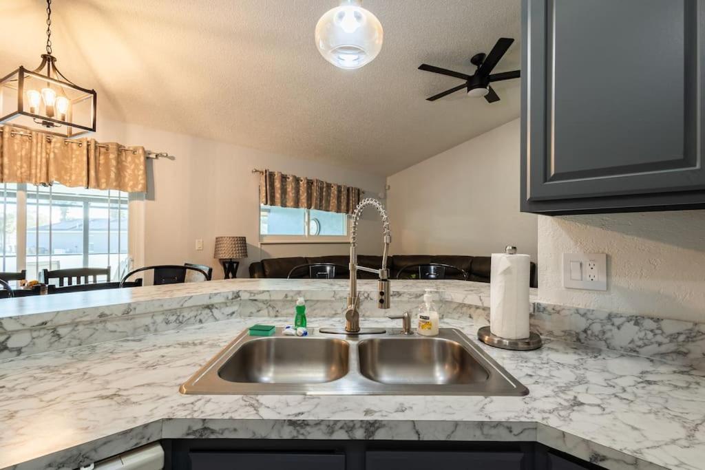 13 Mins From Disney Arcade, Private Pool, & Themed Rooms Orlando Bagian luar foto